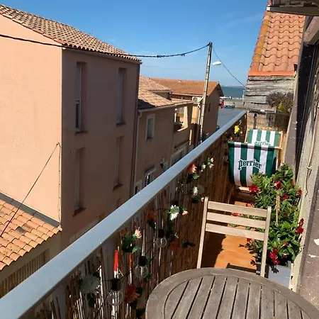 T4 Familial A 50m De La Apartment